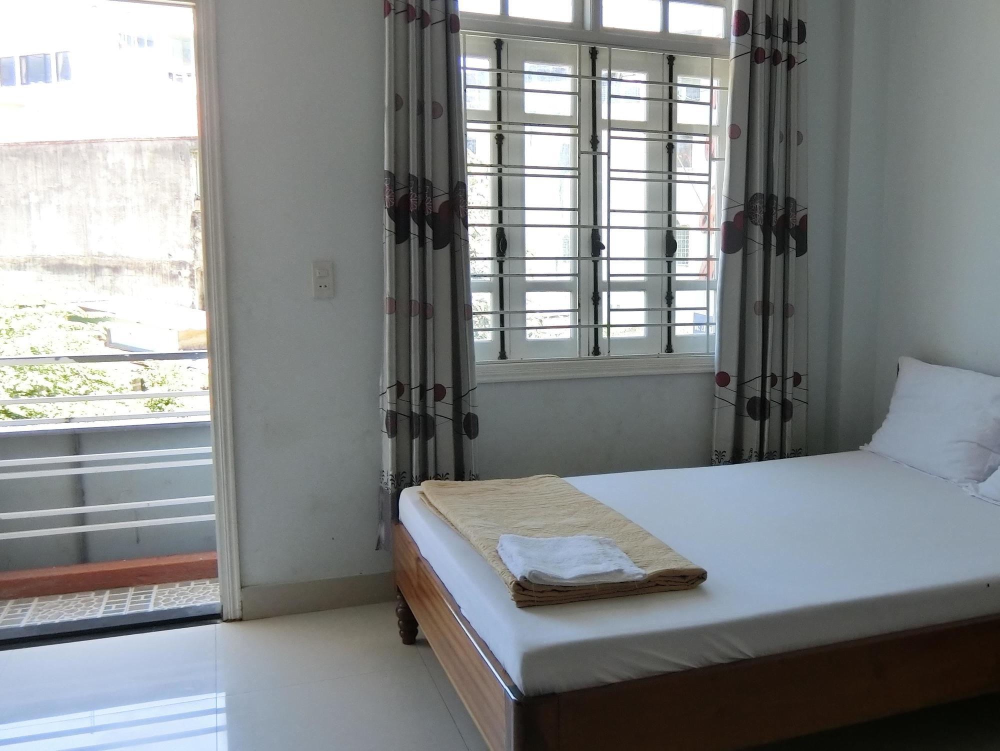 Tai Hai Guesthouse Хюэ Экстерьер фото