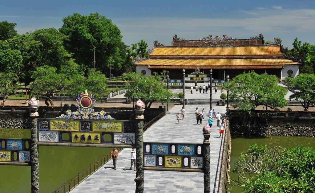 Tai Hai Guesthouse Хюэ Экстерьер фото